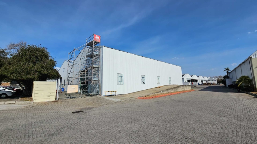 To Let commercial Property for Rent in Elsies River Industrial Western Cape